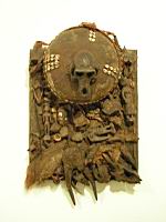 Sculpture vodou Fon, Benin, Tablier de feticheur (1)
